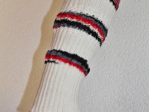 Beinstulpen/Wadenwärmer - Spuren im Schnee