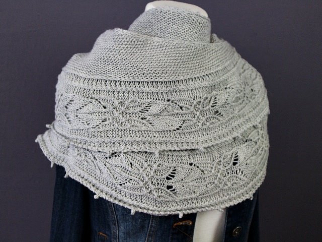 Strickanleitung halbrundes Tuch "Kingston"