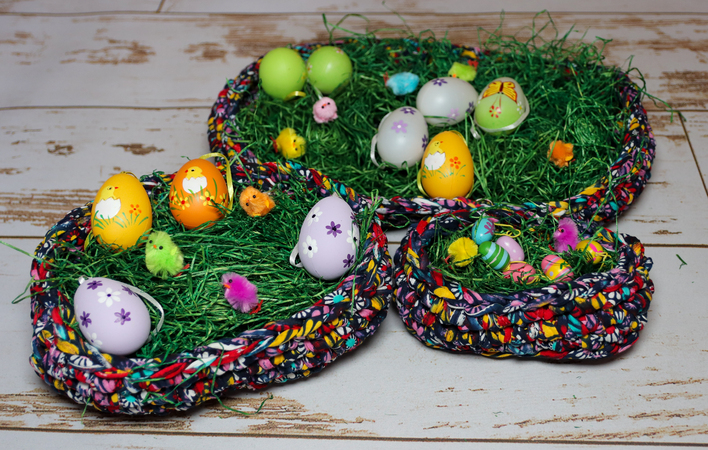Easter baskets round and oval crochet pattern