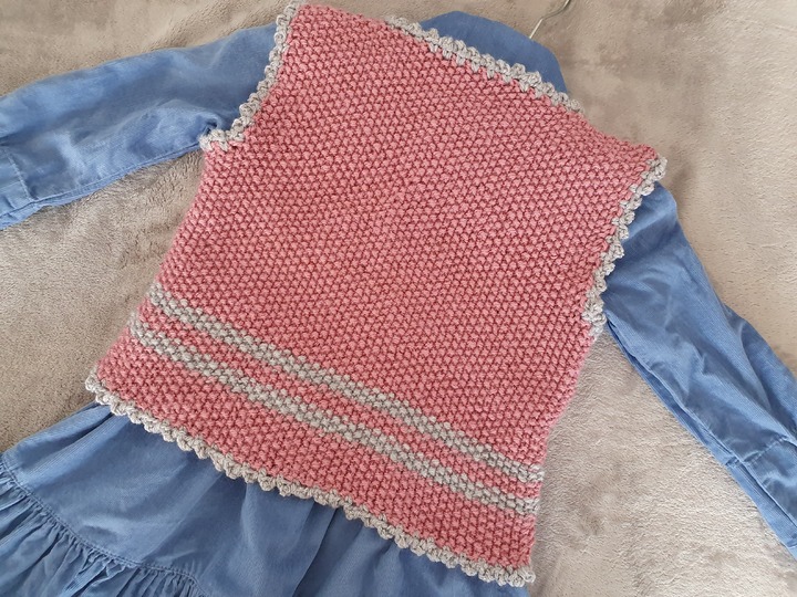 Strickanleitung Kinderweste Emilia Größe 110/116!