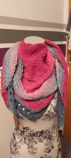 Anleitung Leilani "Blume des Himmels" flaches Dreieckstuch