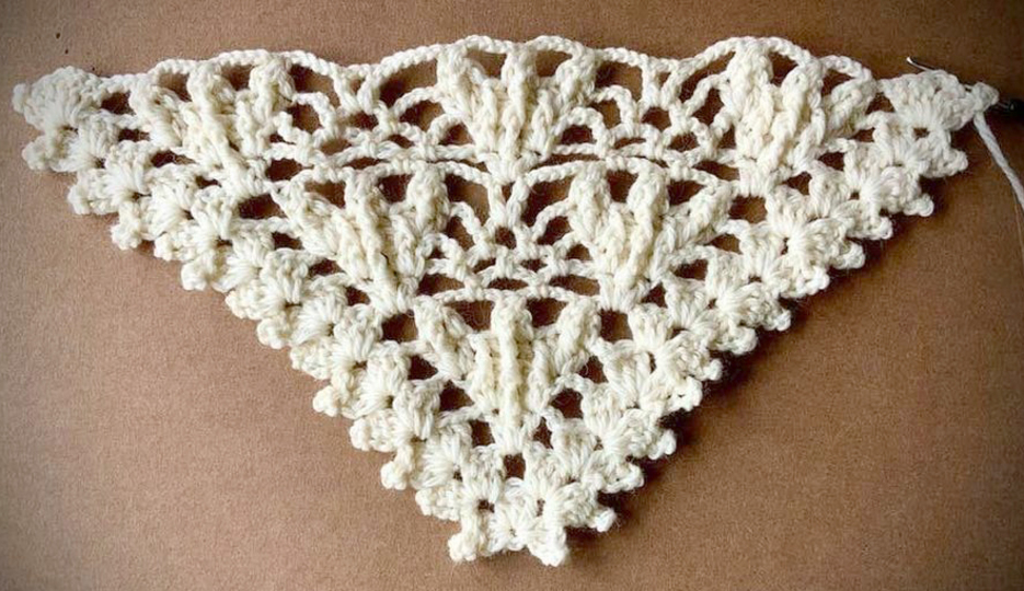 Dreieckstuchmuster "Frühlingstuch KROKUSSE"