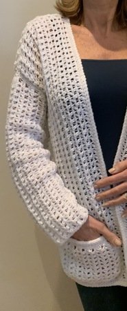 Pattern Wrapped in Tiny Chains Cardigan