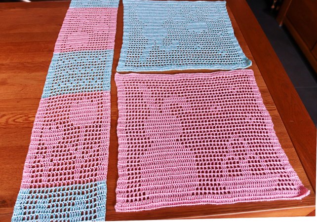 Set Table Mat and Ribbon Osterfreuden crochet patterns