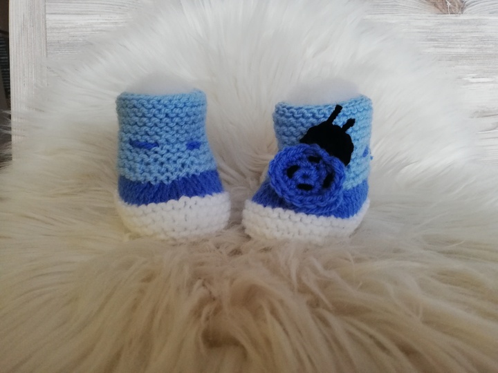 Strickanleitung Babyschuhe - ohne Nadelspiel - Sohlenlänge 10 cm