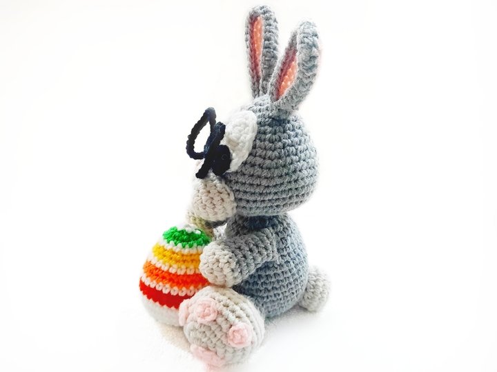 Crochet pattern Easter Bunny Ternura Amigurumi