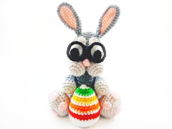 Crochet pattern Easter Bunny Ternura Amigurumi