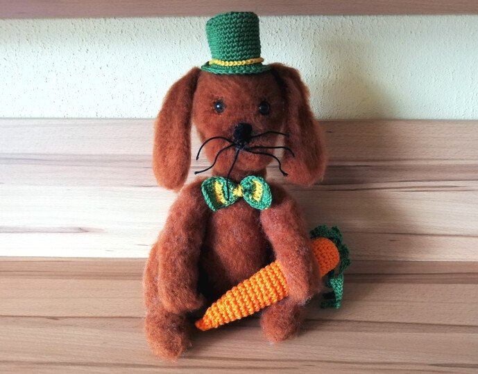 Anleitung Harry Hase mit Zylinder, Fliege und Möhre