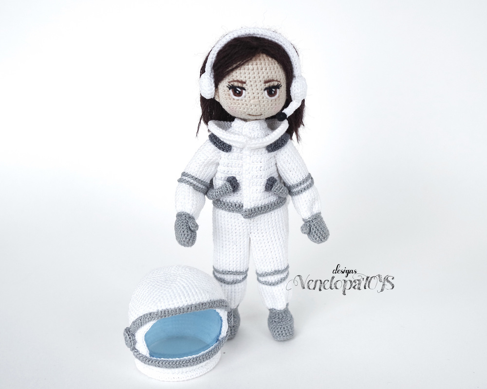 Pattern Crochet Outfit for Doll "Costume Astronaut" - Image 4