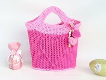 Tasche (Osterkorb, Geschenkverpackung) mit dem Herz (2 Gr.)