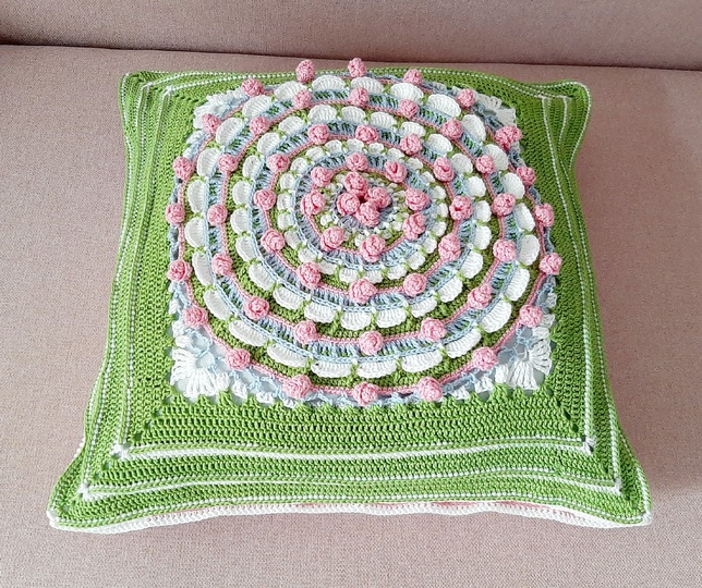 Häkelanleitung Kissen "Rosenkavalier"