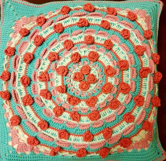 Häkelanleitung Kissen "Rosenkavalier"