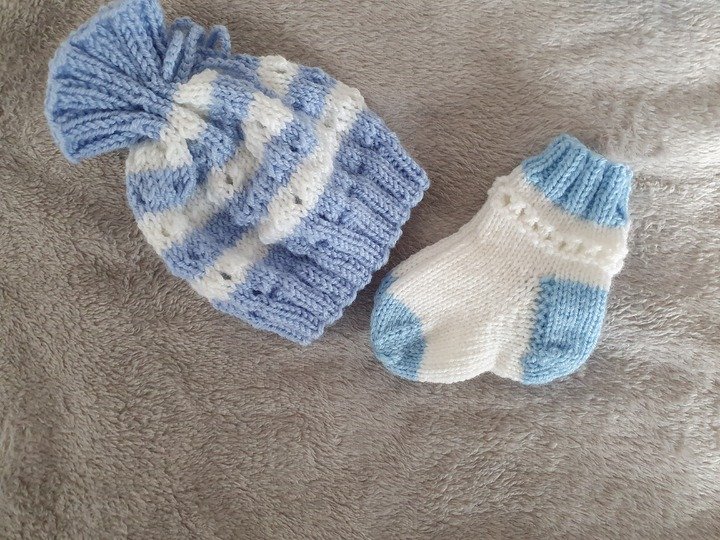 Strickanleitung Baby Set Jacke, Mütze, Socken Größe 56/62!