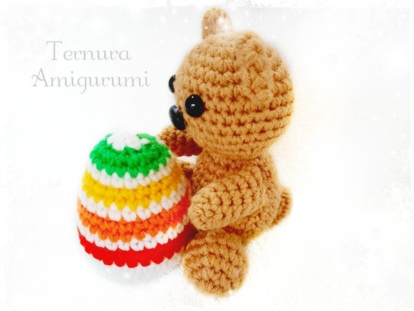 Crochet pattern bear with egg PDF Ternura Amigurumi English Deutsch Dutch