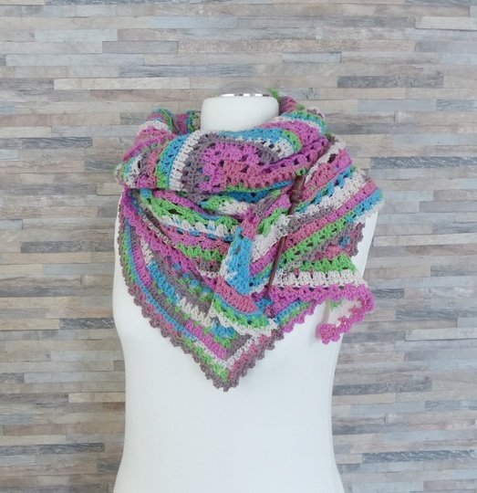 Shining Eyes Crochet Pattern for a Triangle Shawl: Charity "Hidden Angels"