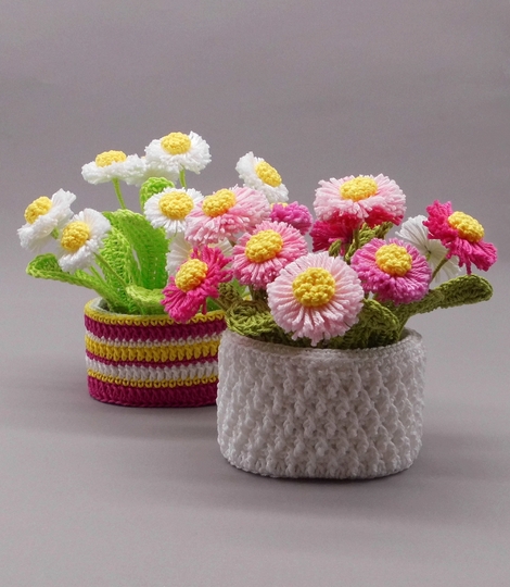 Häkel-Deko Gänseblümchen für Tisch, Tür und Wand - einfach aus Wollresten