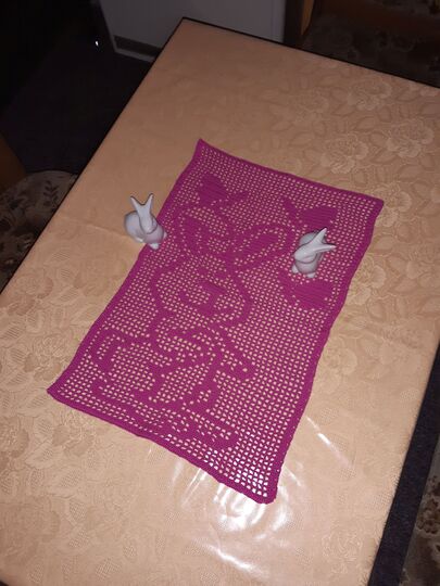 Tischläufer Häschen "Butterfly" Häkelanleitung