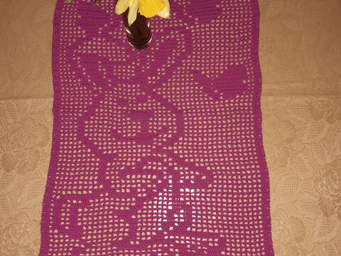 Tischläufer Häschen "Butterfly" Häkelanleitung