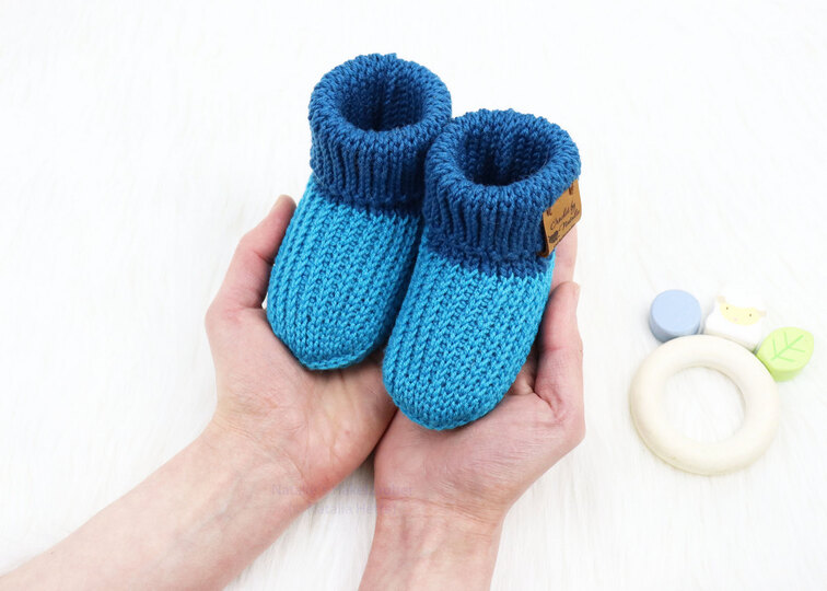 Baby shoes (socks) "Kai" (size 0 m. to 4 y., knitted look)