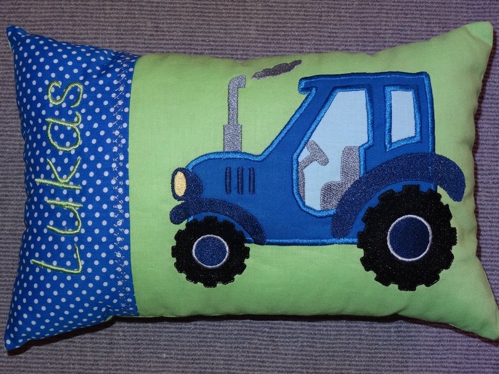 Traktor Stickdatei alle Größen inkl. Kissen ITH 2