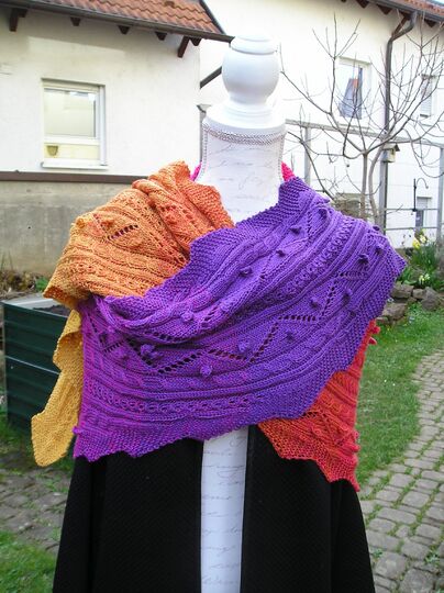 Strickanleitung Drachenschwanzschal "Vulkano" 210 x 50 cm