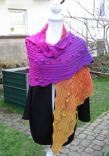 Strickanleitung Drachenschwanzschal "Vulkano" 210 x 50 cm