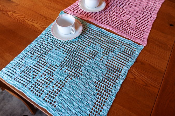 Set table runner and table mat / doily Osterfreuden 2 crochet Patterns