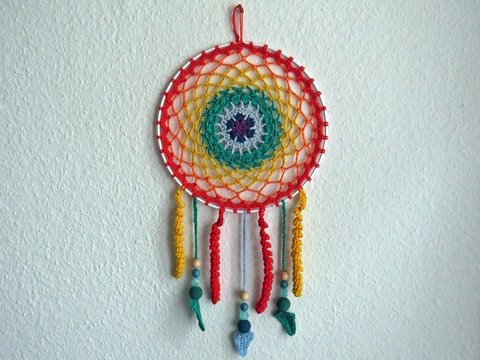 gehäkelter Traumfänger Rainbow