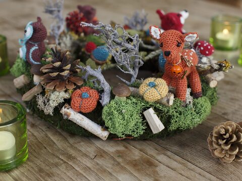 Häkelanleitung: KRANZ MIT AMIGURUMIS - HÄKELANLEITUNG