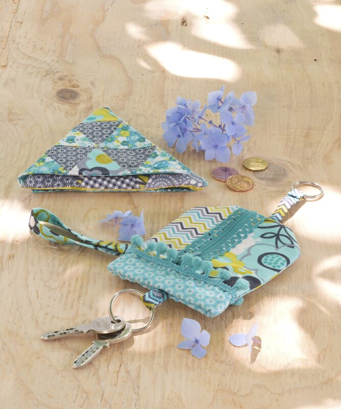 Gefaltete Dreiecksmünztasche und Patchwork-Schlüsselmäppchen in Türkis und Gelb