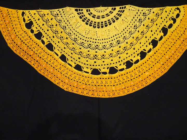 Anleitung Halbrundes Tuch "Afrika de Sol"