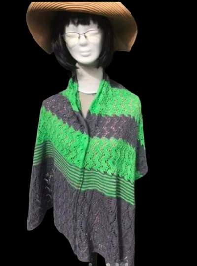 Anlis Frühlingsbote, gestrickter Schal/Stola