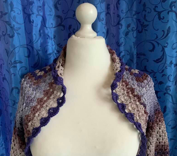 Toller Bolereo "Bedall" mit Trompetenärmel