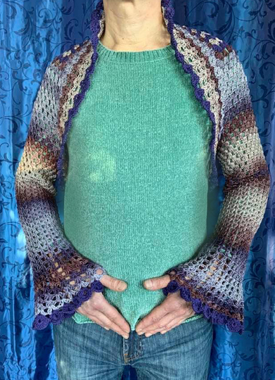 Toller Bolereo "Bedall" mit Trompetenärmel