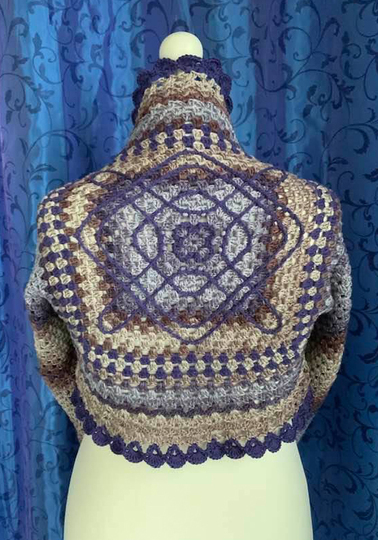 Toller Bolereo "Bedall" mit Trompetenärmel