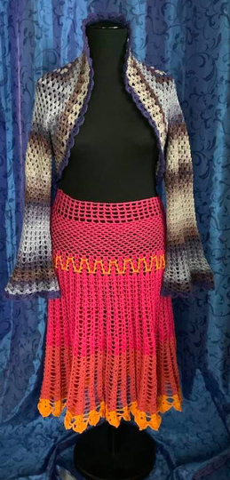 Toller Bolereo "Bedall" mit Trompetenärmel