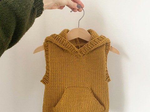 Anleitung Sam's Weekend Slipover - Kapuzenpullunder für Kinder Gr.92-140