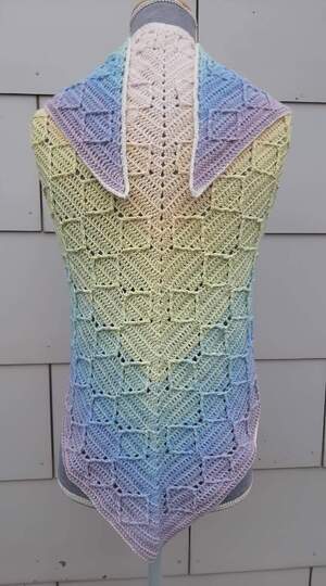 Tuch Amira häkeln Häkeltuch Dreieckstuch