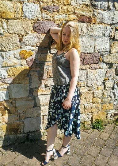 Ebook Volant-Rock DORADA Gr. XS-XXL