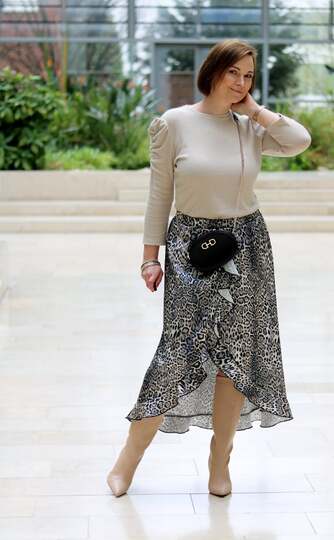 Ebook Volant-Rock DORADA Gr. XS-XXL