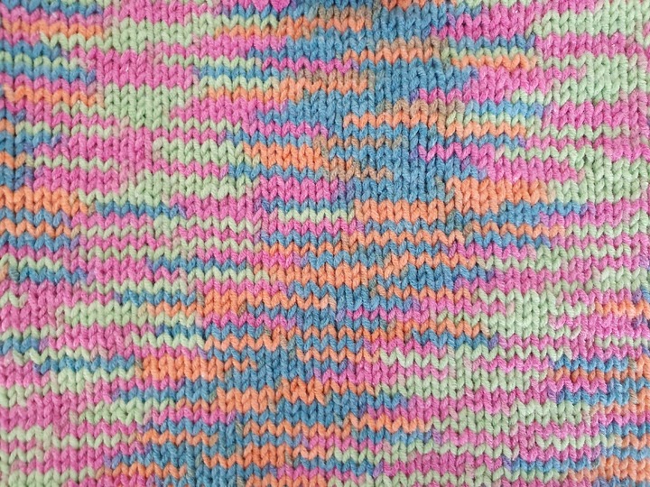 Strickanleitung Baby Pulli ohne Seitennaht Größe 62/68!