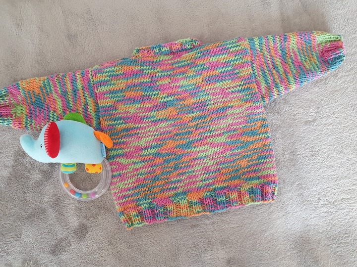 Strickanleitung Baby Pulli ohne Seitennaht Größe 62/68!