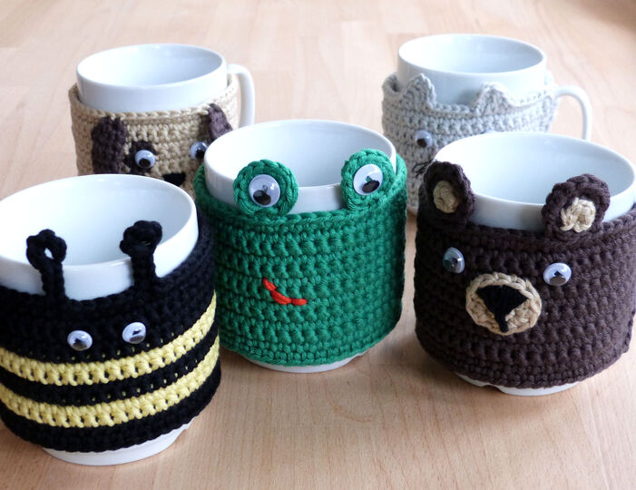 Crochet pattern mug cozy animal
