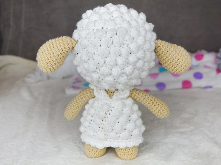 Schaf Dolly aus der Little Friends Kollektion - PDF Anleitung