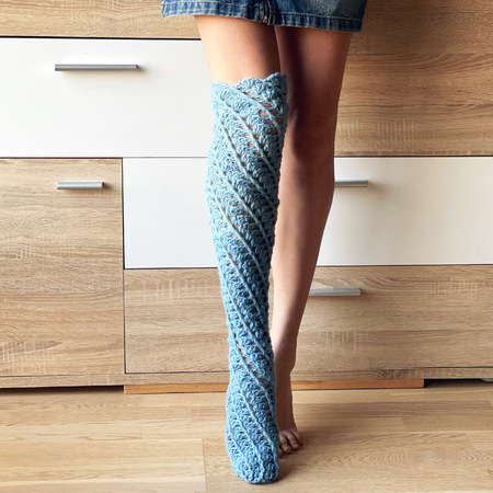 Crochet Pattern - Twirling Toes Socks