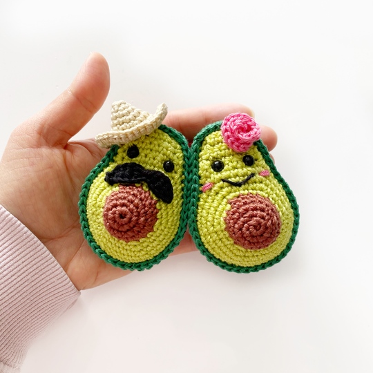 Schlüsselanhänger/Taschenbaumler,  Avocado