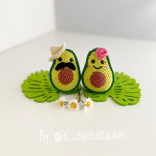 Schlüsselanhänger/Taschenbaumler,  Avocado