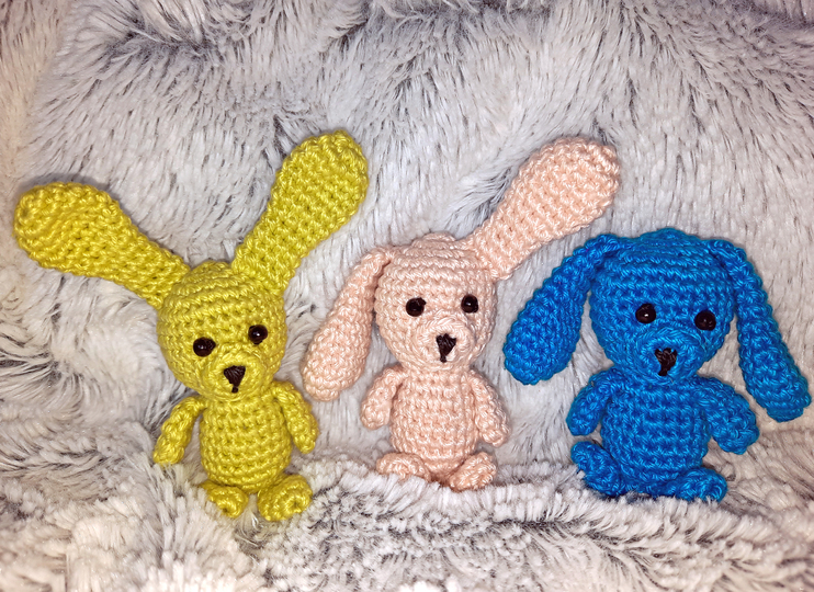 Kleine Häschen - Schlüsselanhänger/ Taschenbaumler häkeln