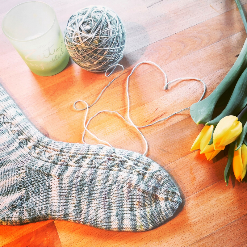 Anleitung zum Stricken Sockenmuster Early green, tolles Muster - Bild 6