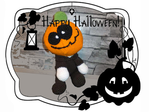 fröhlicher Kürbis Halloween Amigurumi